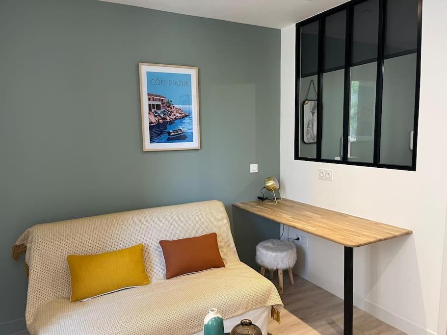 Cocon Ecusson Montpellier Apartment Exterior photo
