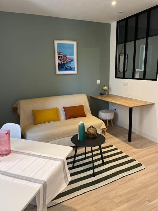 Cocon Ecusson Montpellier Apartment Exterior photo